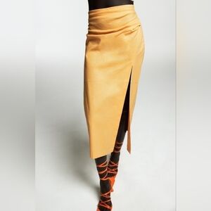 LINEN BLEND SKIRT WITH GATHERED DETAIL